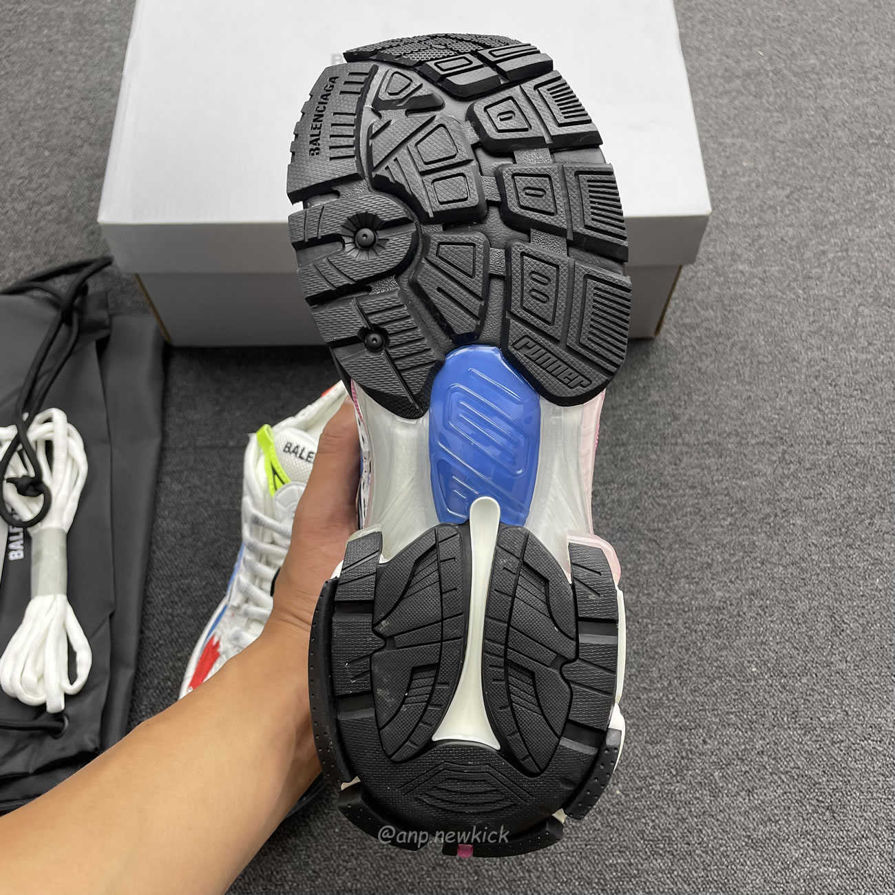 Balenciaga Multicolor Mesh Rubber White 677403 W3rb6 9645 (8) - www.newkick.vip